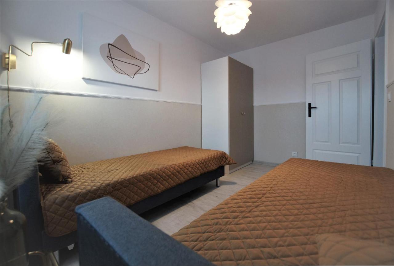Waniliowe Zacisze Apartment เยเลเนียกูรา ภายนอก รูปภาพ